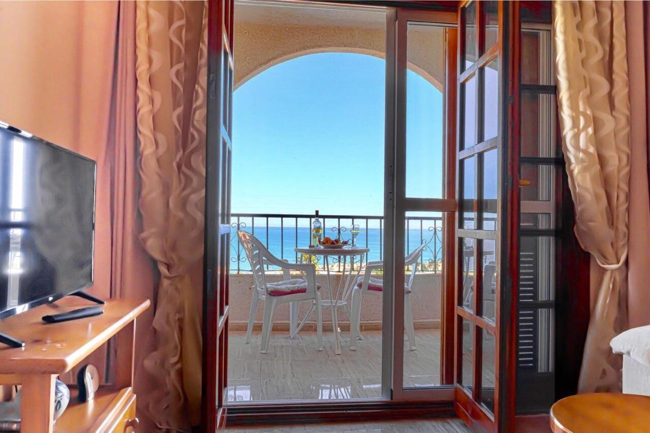 Beautiful Apartment Near Lamata Beach With Panorama Sea View!!! تورّيفيِخا المظهر الخارجي الصورة