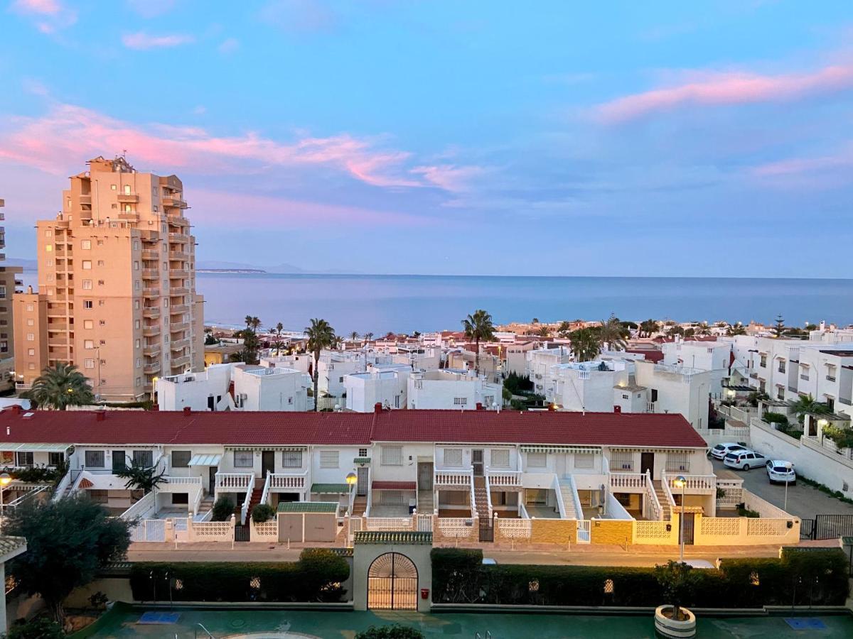 Beautiful Apartment Near Lamata Beach With Panorama Sea View!!! تورّيفيِخا المظهر الخارجي الصورة