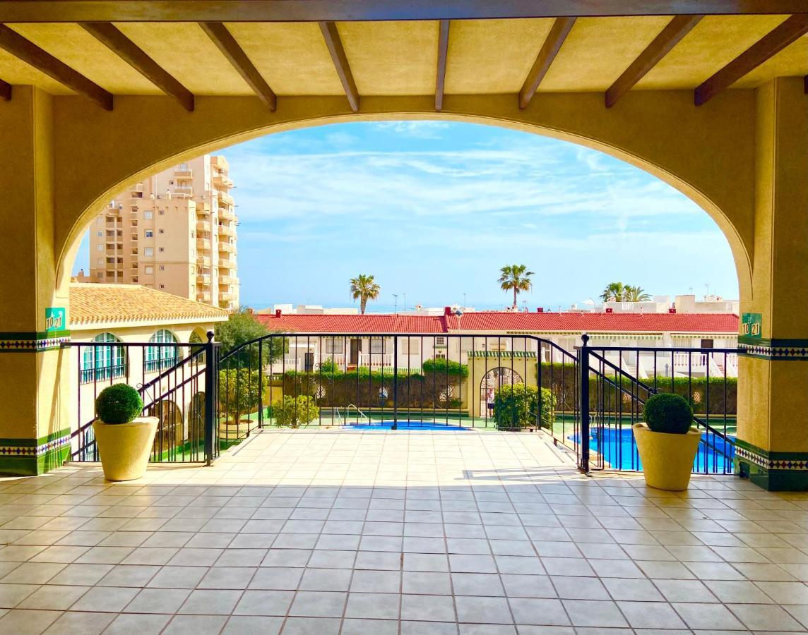Beautiful Apartment Near Lamata Beach With Panorama Sea View!!! تورّيفيِخا المظهر الخارجي الصورة