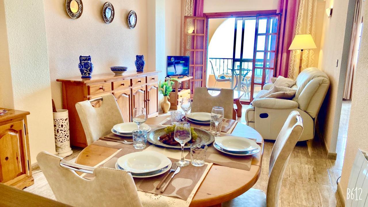 Beautiful Apartment Near Lamata Beach With Panorama Sea View!!! تورّيفيِخا المظهر الخارجي الصورة