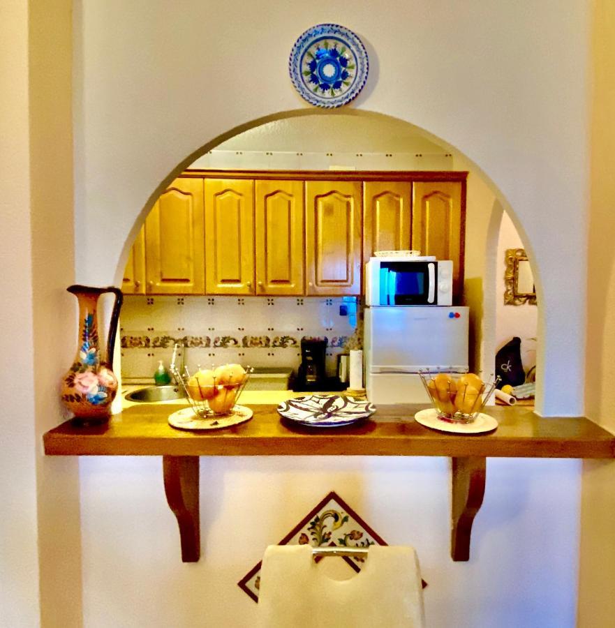 Beautiful Apartment Near Lamata Beach With Panorama Sea View!!! تورّيفيِخا المظهر الخارجي الصورة