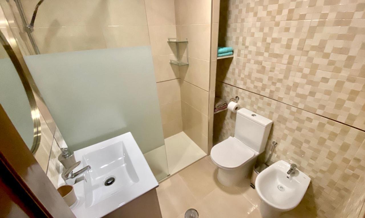 Beautiful Apartment Near Lamata Beach With Panorama Sea View!!! تورّيفيِخا المظهر الخارجي الصورة