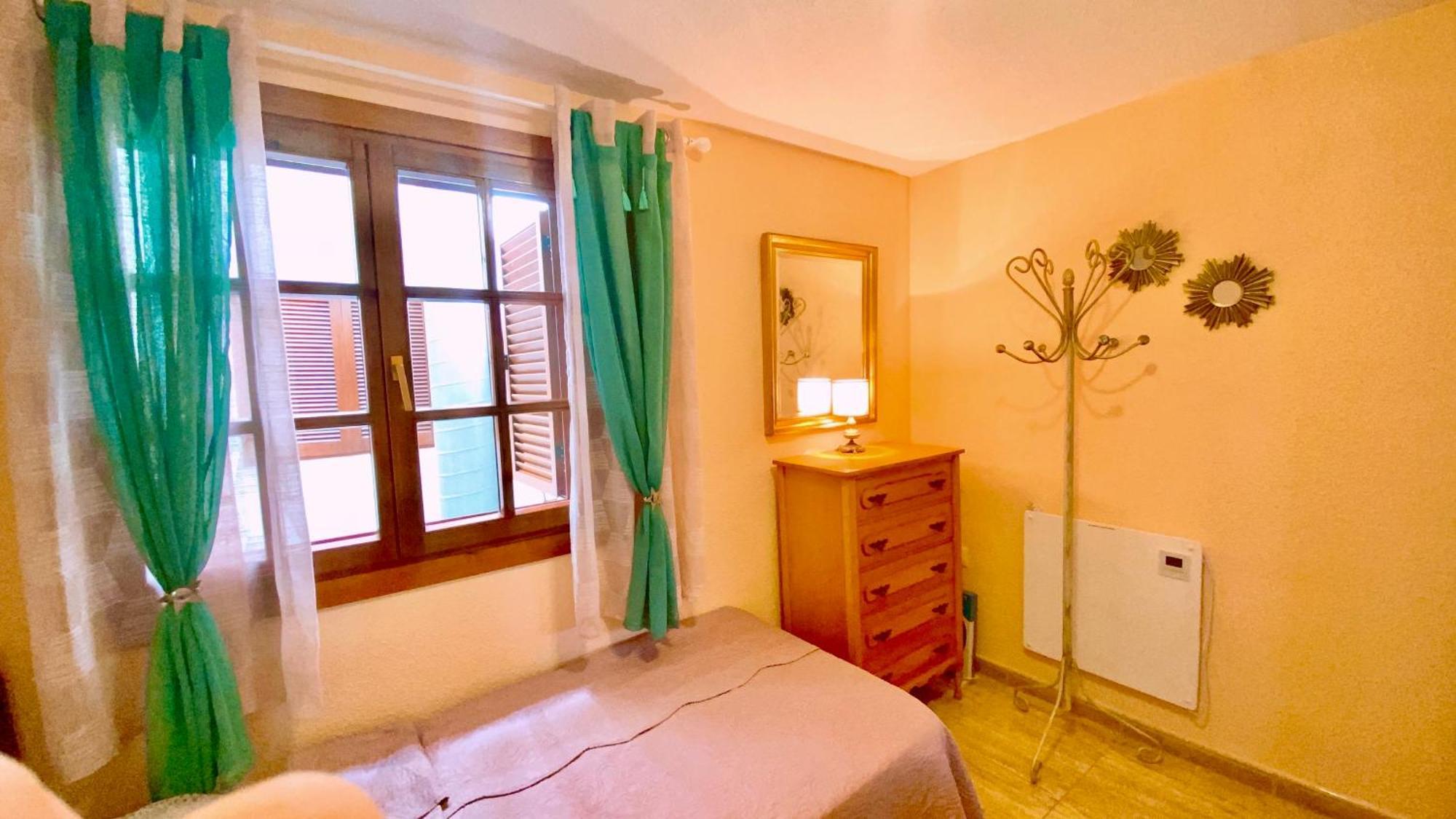 Beautiful Apartment Near Lamata Beach With Panorama Sea View!!! تورّيفيِخا المظهر الخارجي الصورة